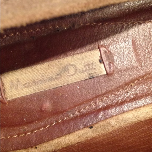 Massimo Dutti beige suede tasseled flats - Picture 4 of 6